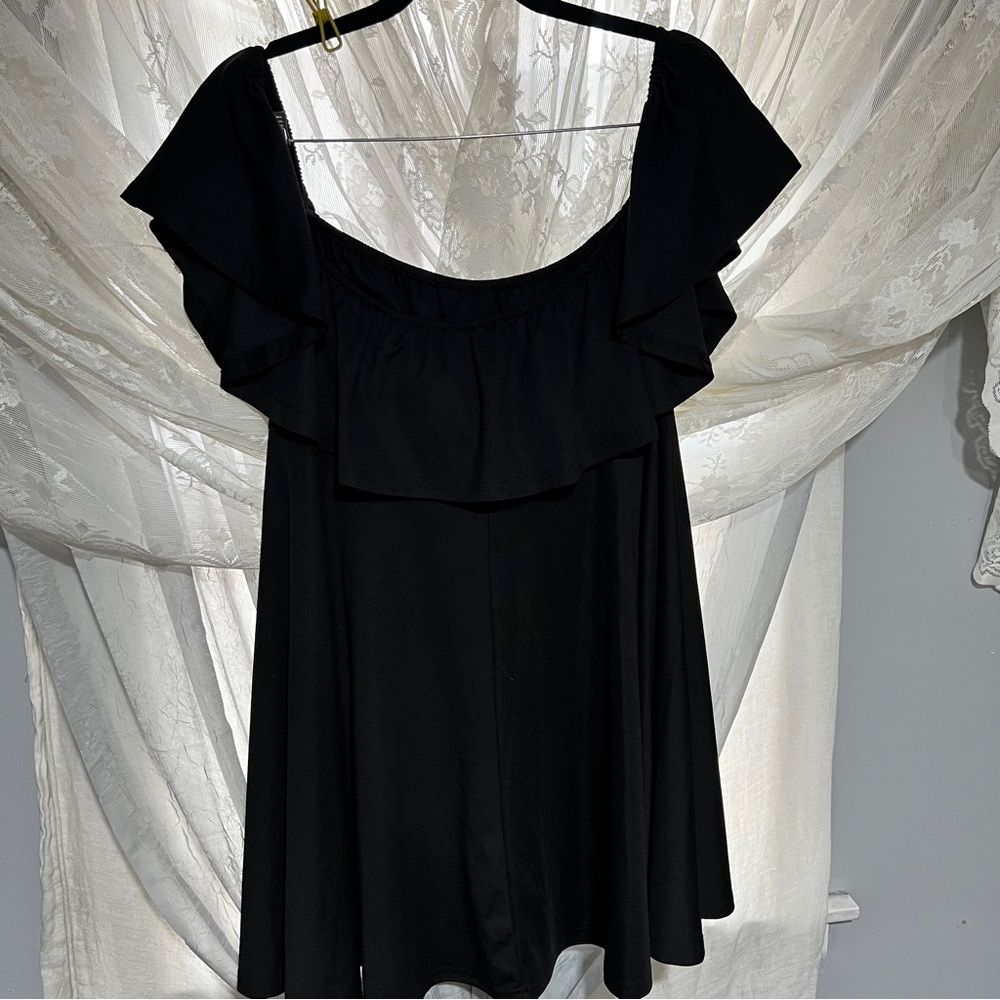 Elegant Black Ruffle Dress